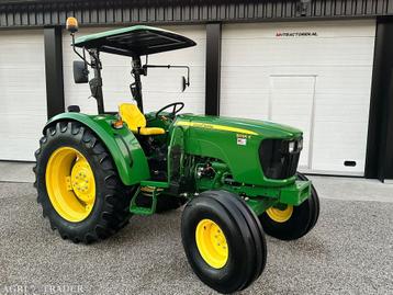 TE KOOP: zeer nette JOHN DEERE 5055 beschikbaar voor biedingen