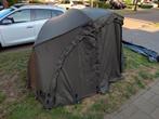 Fox R-Series Brolly system + fox R-Series Mozzy panel, Watersport en Boten, Hengelsport | Karpervissen, Ophalen, Zo goed als nieuw