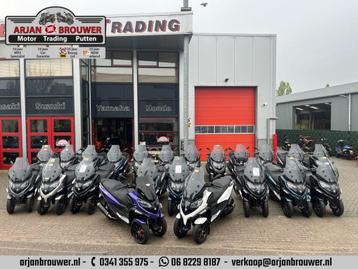 Gratis nieuwe topkoffer bij aan koop nieuwe Piaggio MP3 530! beschikbaar voor biedingen