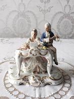 VINTAGE ORIGINEEL DRESDEN KANTPORSELEINEN BEELDJE, Ophalen of Verzenden