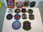 14 militaire textiel insignes nieuwstaat., Verzamelen, Ophalen of Verzenden