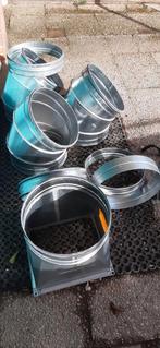 Lucht kanalen 300 rond bochten 45graden  e.d., Doe-het-zelf en Verbouw, Buizen en Afvoer, Ophalen, Bochten, Pvc, Nieuw