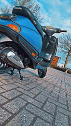 Vespa et2 custom paint, Fietsen en Brommers, Scooters | Vespa, Ophalen, Zo goed als nieuw