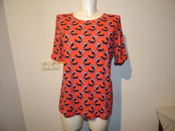 Marccain leuk shirt rood in dieren printje in kleur N6/44 beschikbaar voor biedingen