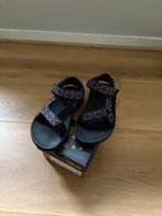 Supermooie sandalen Teva Hurricane blauw roze 28 29 30, Gebruikt, Meisje, Teva, Ophalen of Verzenden