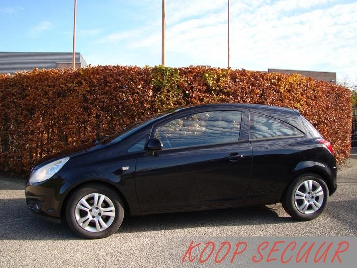 Opel Corsa 1.4-16V White Edit., Auto's, Opel, Bedrijf, Corsa, ABS, Airbags, Airconditioning, Boordcomputer, Cruise Control, Elektrische buitenspiegels