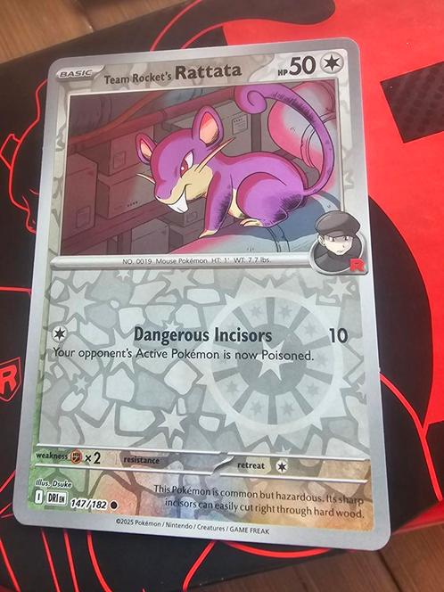 Pokémon kaart - Destined Rivals - Team Rocket's Rattata reve, Hobby en Vrije tijd, Verzamelkaartspellen | Pokémon, Nieuw, Losse kaart