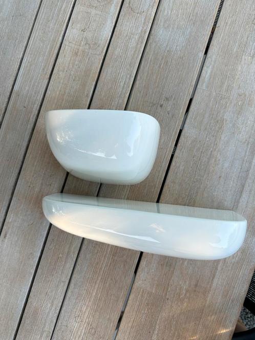 Vitra Corniches, set wandplankjes,  Wit Hoogglans, Huis en Inrichting, Woonaccessoires | Wandplanken en Boekenplanken, Zo goed als nieuw