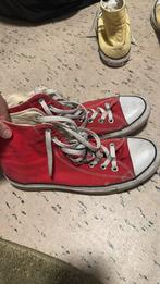 rode high-tops converse!, Kleding | Dames, Schoenen, Ophalen of Verzenden, Zo goed als nieuw, Rood, Sneakers of Gympen