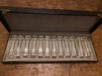 Mooie set van 12 kristallen messenleggers in cassette, Ophalen of Verzenden