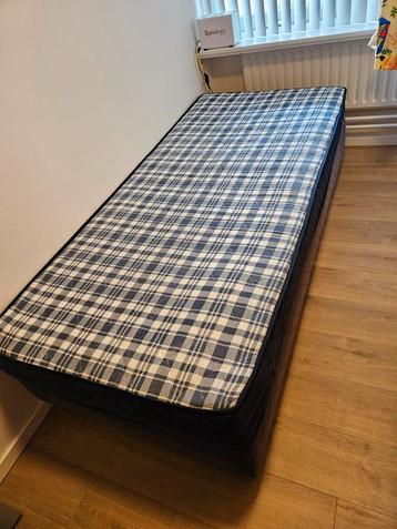 Eenpersoonsbed 90x200 - Blauw Geruit beschikbaar voor biedingen