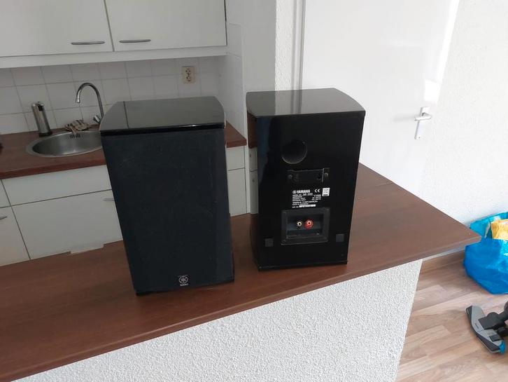 Yamaha NS-333 Speakers - Set van 2, Audio, Tv en Foto, Luidsprekers, Zo goed als nieuw, Front, Rear of Stereo speakers, 60 tot 120 watt