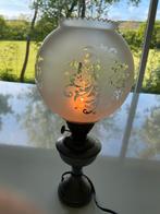 Schemerlamp met melkglazen bol en los glas, Ophalen of Verzenden