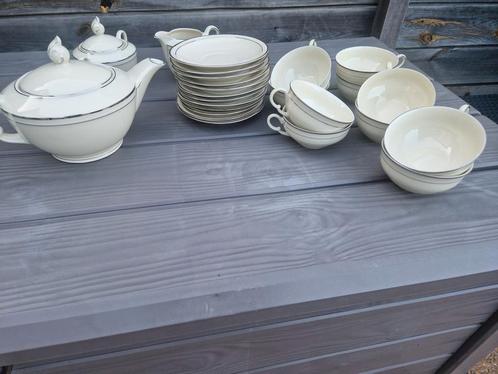Oud Porseleinen Theeservies met Zilveren Rand, Antiek en Kunst, Antiek | Servies los, Ophalen