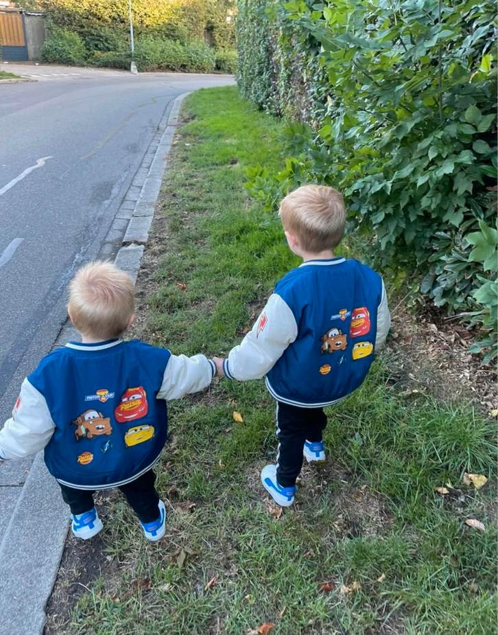 Zoek jij nog een oppas ?, Kinderen en Baby's, Overige Kinderen en Baby's, Zo goed als nieuw, Ophalen of Verzenden