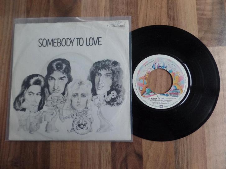 single  Queen - Somebody To Love, Cd's en Dvd's, Vinyl Singles, Gebruikt, Single, Rock en Metal, 7 inch, Ophalen of Verzenden
