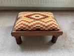 Retro voetenbankje, Huis en Inrichting, Minder dan 50 cm, Minder dan 50 cm, Ophalen of Verzenden, Zo goed als nieuw