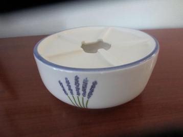 Theelicht Fleur de Provence servies beschikbaar voor biedingen