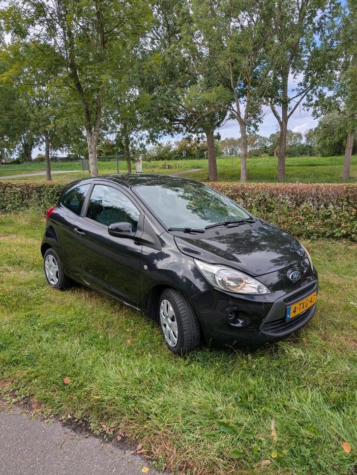 Ford Ka 1.2 51KW 2014 (van jong vrouwtje geweest!), Auto's, Ford, Particulier, Ka, ABS, Airbags, Airconditioning, Alarm, Centrale vergrendeling