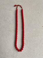 Vintage Rode Kralen Ketting, Ophalen of Verzenden, Zo goed als nieuw, Rood, Kunststof