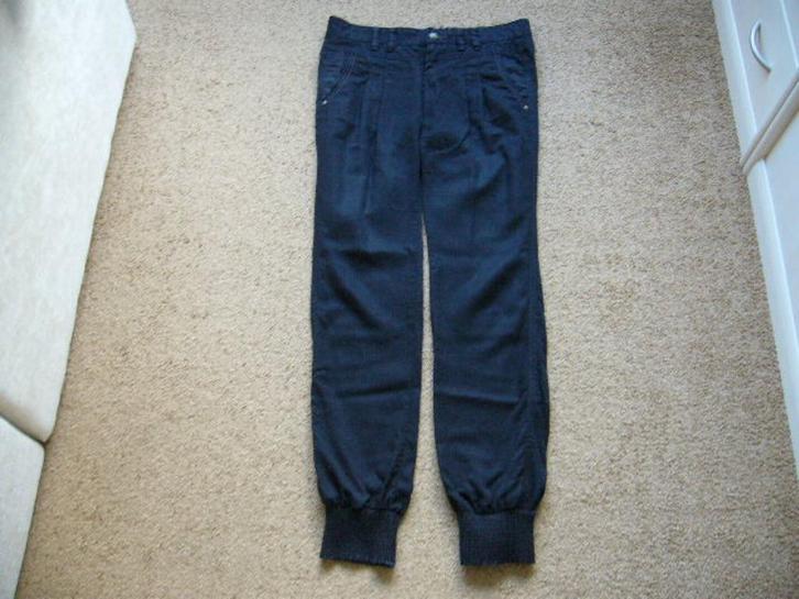 Mexx zwarte broek travelerstof maat S nog nieuw, Kleding | Dames, Broeken en Pantalons, Nieuw, Maat 36 (S), Zwart, Lang, Ophalen of Verzenden