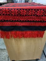 - tafelloper geweven rood zwart met franjes, Ophalen of Verzenden