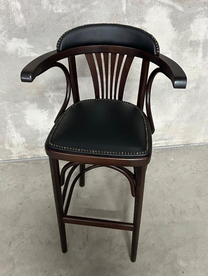 Thonet Barkrukken Met Rugleuning, Huis en Inrichting, Barkrukken, Nieuw, 60 tot 90 cm, Hout, Leer, 5 krukken of meer, Met voetsteun