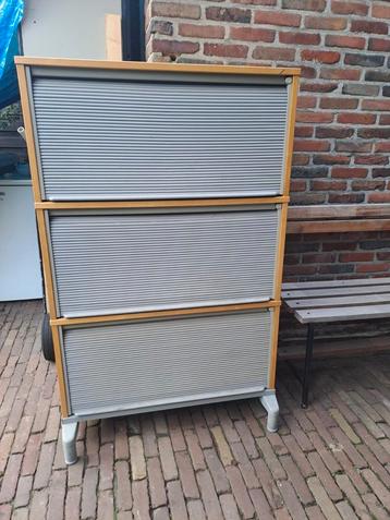 Archiefkast gereedschapkast roldeurkast  beschikbaar voor biedingen