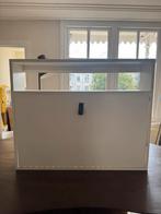 ️ Compact hangbureau – zelfontworpen & super praktisch! ️, Huis en Inrichting, Bureaus, Ophalen of Verzenden, Gebruikt