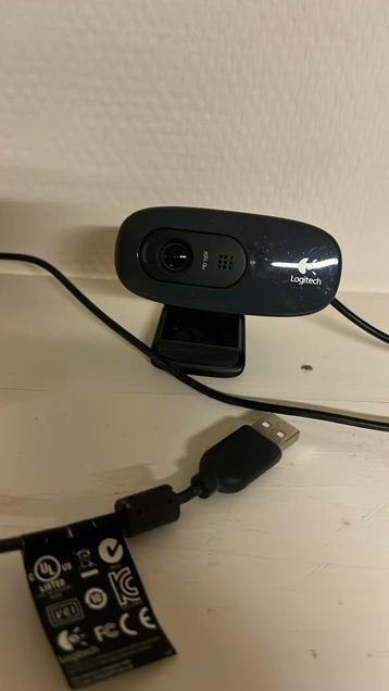Logitech 720p Webcam - Perfect voor Videobellen! beschikbaar voor biedingen