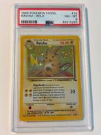 1999 Pokemon Fossil Raichu Holo PSA 8 #14, Ophalen of Verzenden, Zo goed als nieuw, Losse kaart, Foil