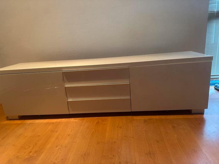 Ikea tv last, Huis en Inrichting, Kasten | Televisiemeubels, Zo goed als nieuw, Minder dan 100 cm, 25 tot 50 cm, Ophalen