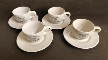 Claire Wildon’s koffie kop en schotel  beschikbaar voor biedingen