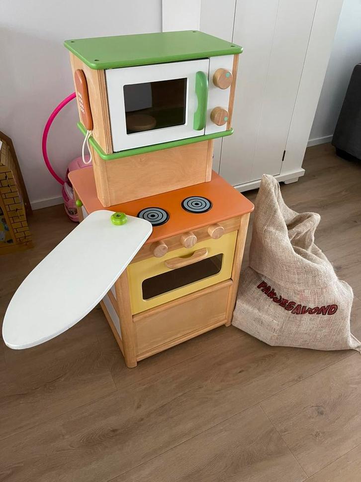 Super tof speelgoed keukentje, Kinderen en Baby's, Speelgoed | Speelkeukens, Zo goed als nieuw, Ophalen