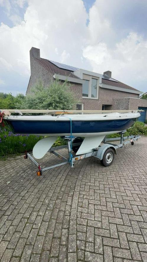 Centaur zeilboot + trailer, Watersport en Boten, Zeilen en Zeiltoebehoren, Gebruikt, Grootzeil, 15 tot 30 m², 3 tot 6 meter, 6 meter of meer
