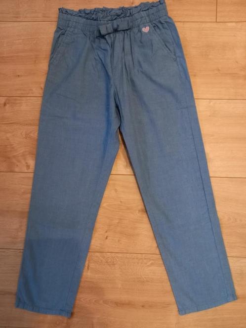 Zomerbroek maat 134. H&M., Kinderen en Baby's, Kinderkleding | Maat 134, Zo goed als nieuw, Meisje, Broek, Ophalen of Verzenden