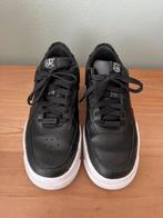 Nike Airforce maat 38, Kleding | Dames, Schoenen, Ophalen of Verzenden, Zo goed als nieuw, Sneakers of Gympen