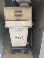 Oude dieselpomp benzinepomp pomp diesel Mobil, Ophalen, Gebruikt