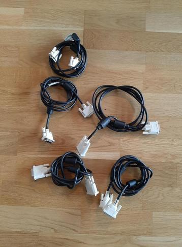5x DVI-D Single Link kabel beschikbaar voor biedingen