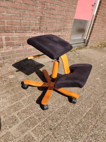 Stokke Varier Wing kniestoel beschikbaar voor biedingen