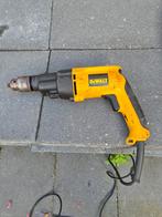 DeWalt DW505-QS Boormachine, Doe-het-zelf en Verbouw, Boormachine, Ophalen of Verzenden, Variabele snelheid, Gebruikt