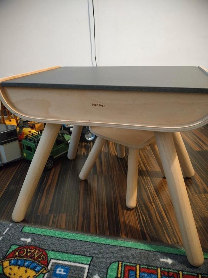 Bureau voor peuter/kleuter Plantoys, Kinderen en Baby's, Kinderkamer | Overige Meubels, Gebruikt, Overige typen, Ophalen