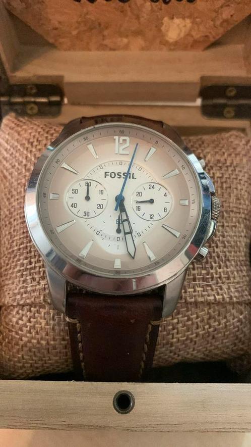 Horloge merk : Fossil, Sieraden, Tassen en Uiterlijk, Horloges | Heren, Gebruikt, Polshorloge, Overige merken, Leer, Ophalen of Verzenden