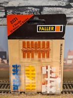Faller tafels en stoelen N spoor trein 1:160, Hobby en Vrije tijd, Modeltreinen | N-Spoor, Ophalen of Verzenden, Nieuw, Overige merken