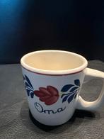 Vintage Royal Boch Kop 'Oma' Boerenbont, Huis en Inrichting, Keuken | Servies, Ophalen of Verzenden, Zo goed als nieuw, Kop(pen) en/of Schotel(s)