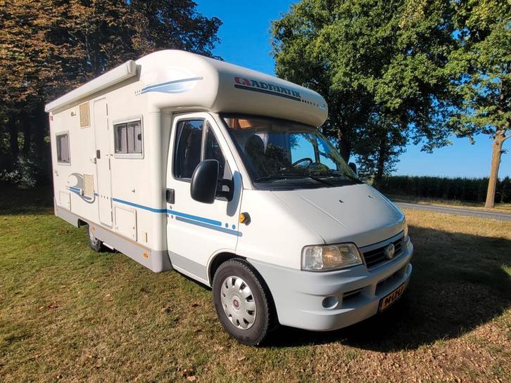 53608 km nap Adria Adriatik Coral 650  in nieuwstaat, Caravans en Kamperen, Campers, Particulier, tot en met 6, Alkoof, Adria