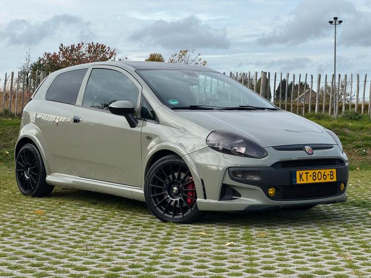 Fiat Punto 1.4 Multi-air Abarth 3DR 2011 Zwart, Auto's, Fiat, Particulier, Punto, ABS, Airbags, Airconditioning, Bluetooth, Bochtverlichting