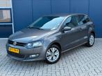 Volkswagen Polo 1.2 LIFE 2013 Grijs|Airco|Cruise|Clima|PDC, Voorwielaandrijving, Stof, Zwart, 60 pk