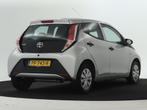 Toyota Aygo 1.0 VVT-i x-fun (bj 2017), Auto's, Toyota, Voorwielaandrijving, 12 maanden, Stof, Gebruikt