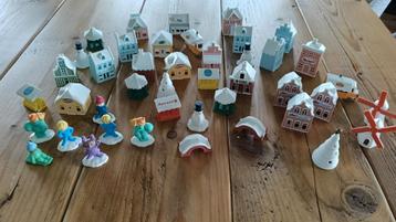 AH Miniatuur Huisjes & Figuren - Treinbaan/Kerst beschikbaar voor biedingen
